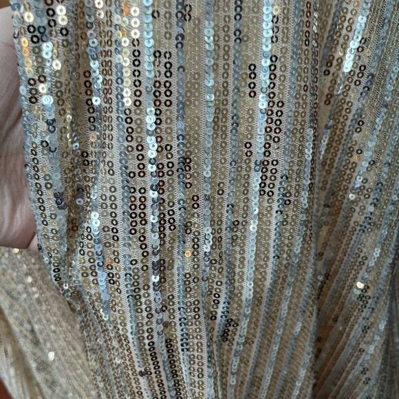 Mac Duggal Sequined Gown Style 49012 Sleeveless High Slit size 4 NWT - Picture 12 of 12